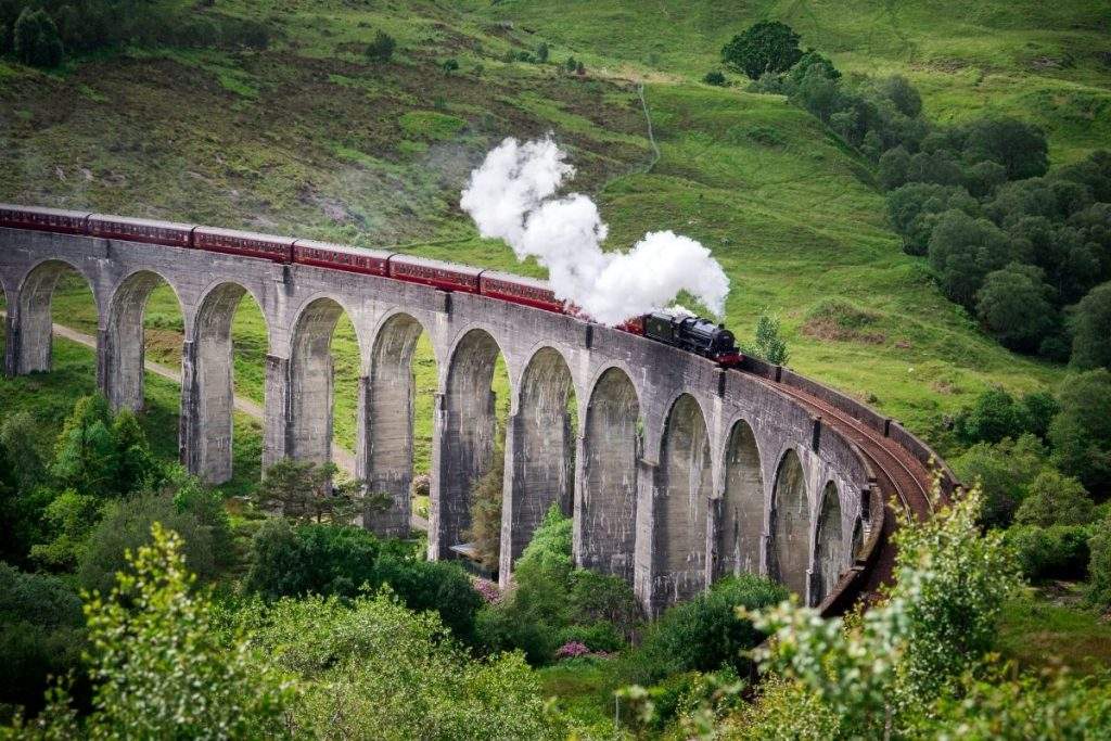 Glenfinnan Viaduct Harry Potter Train
