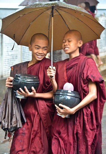 Mahar Gandaryone Monastery Myanmar