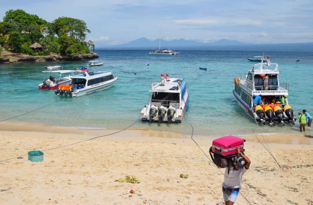 Mushroon Bay Nusa Lembongan Bali