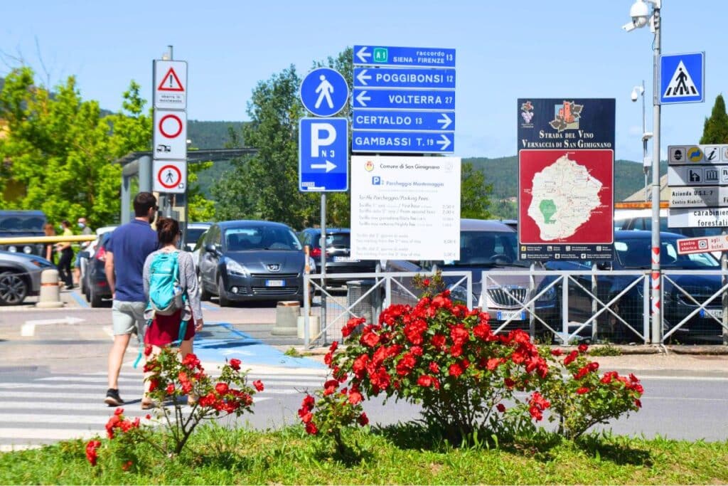 San Gimignano Parking Outside Walls Italy