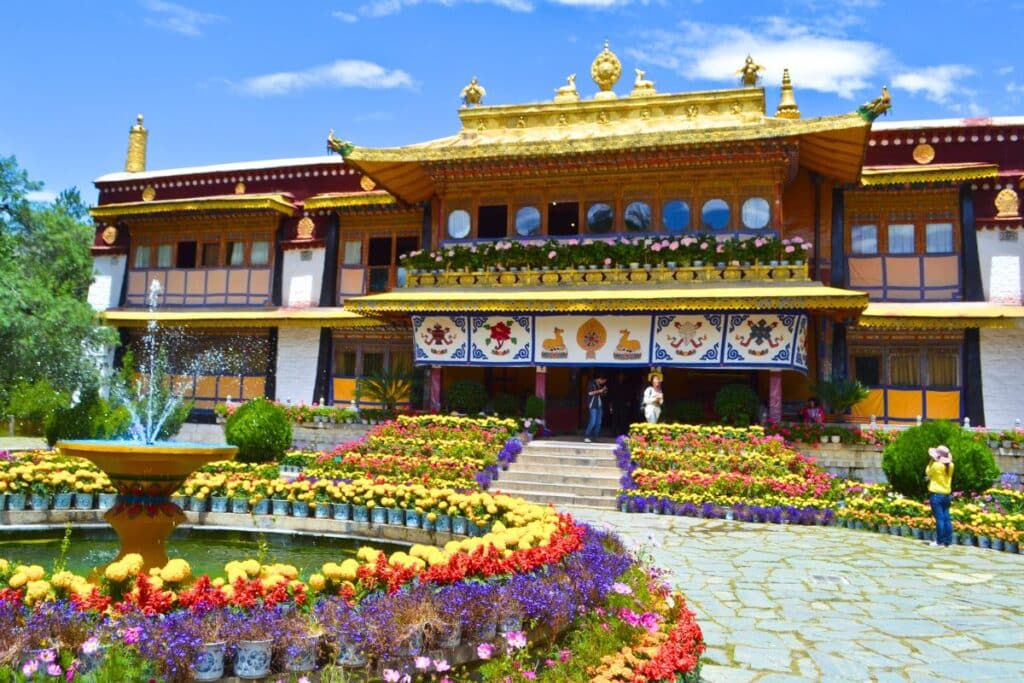 Summer Palace Lhasa Tibet Norbulingka